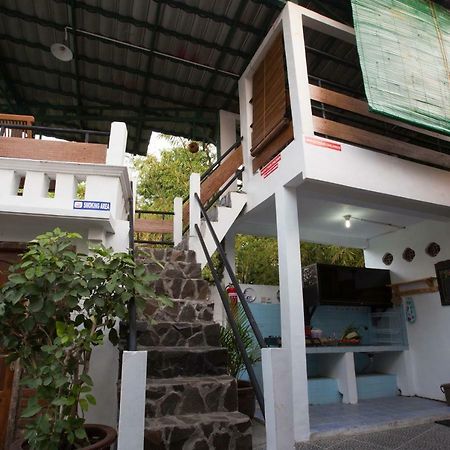 Joglo Yudhistira Villa Sleman  Kültér fotó