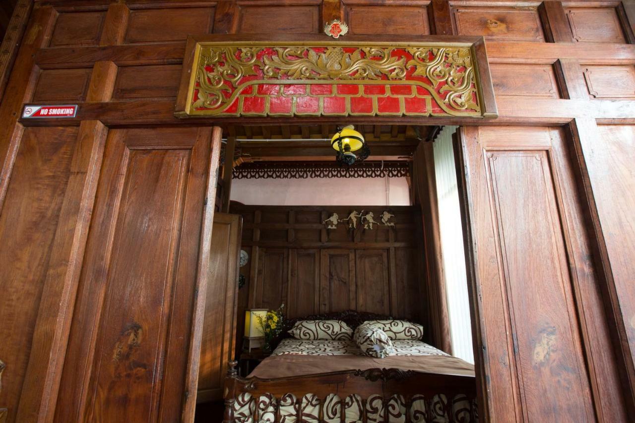 Joglo Yudhistira Villa Sleman  Kültér fotó